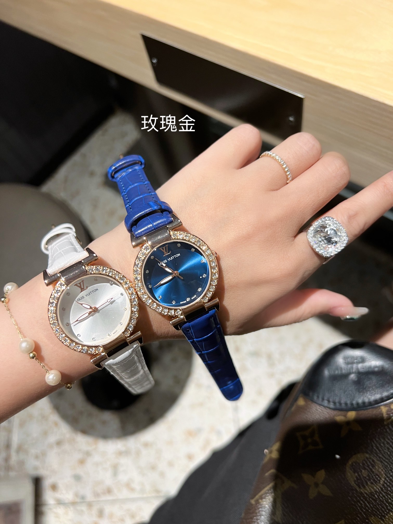 “Louis Vuitton: High-Value Luxury Brand with Internet Buzz and Fine Quality” - 图片 2