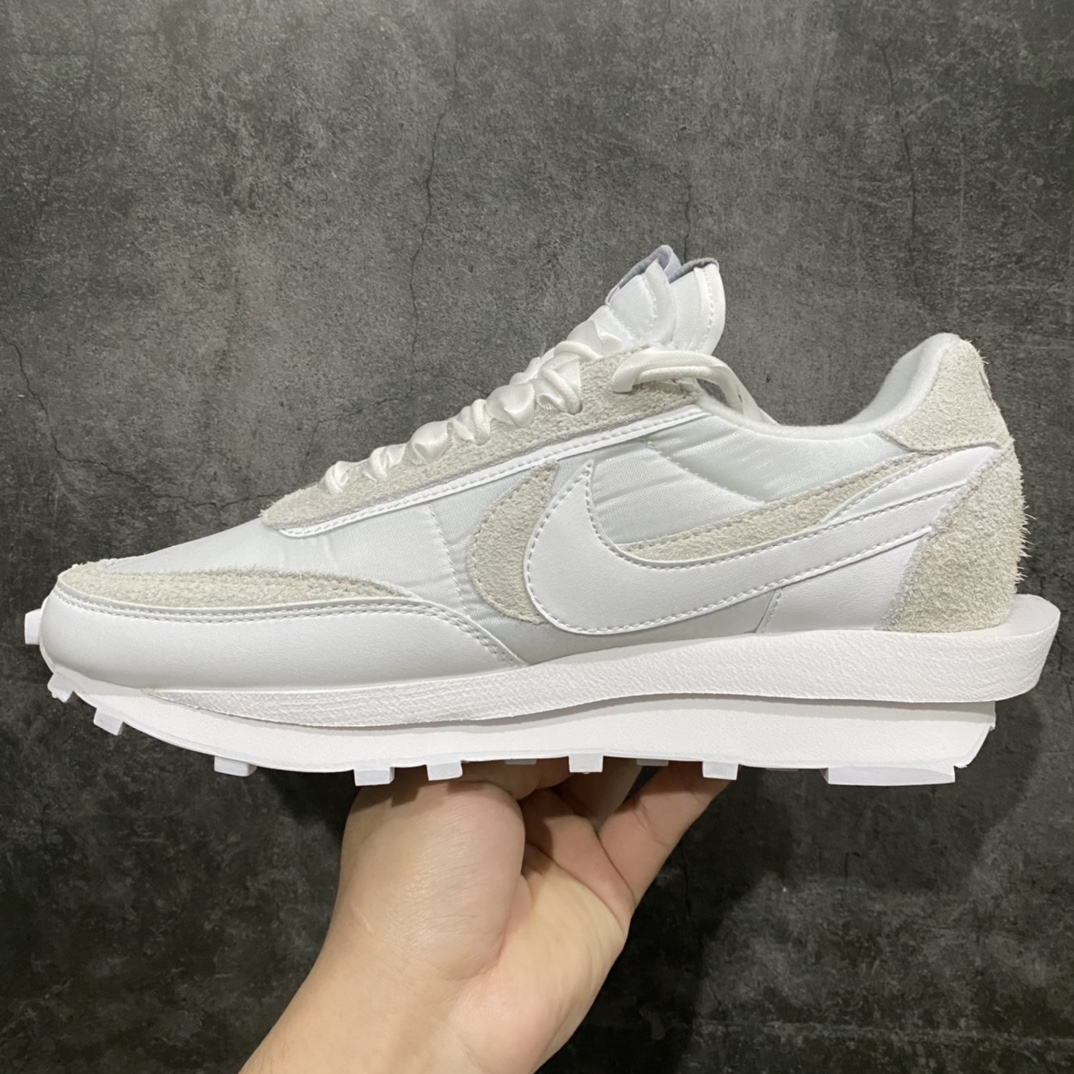 图片[2]-【神版】Sacai x Nike LDV Waffle华夫2.0纯白布面 BV0073-101nn目前市场仅存的比较高的版本中高端品质 顶级算不上 鞋型细节品质都达标 如实拍即所得💪🏻 尺码：36-46-莆田鞋批发中心