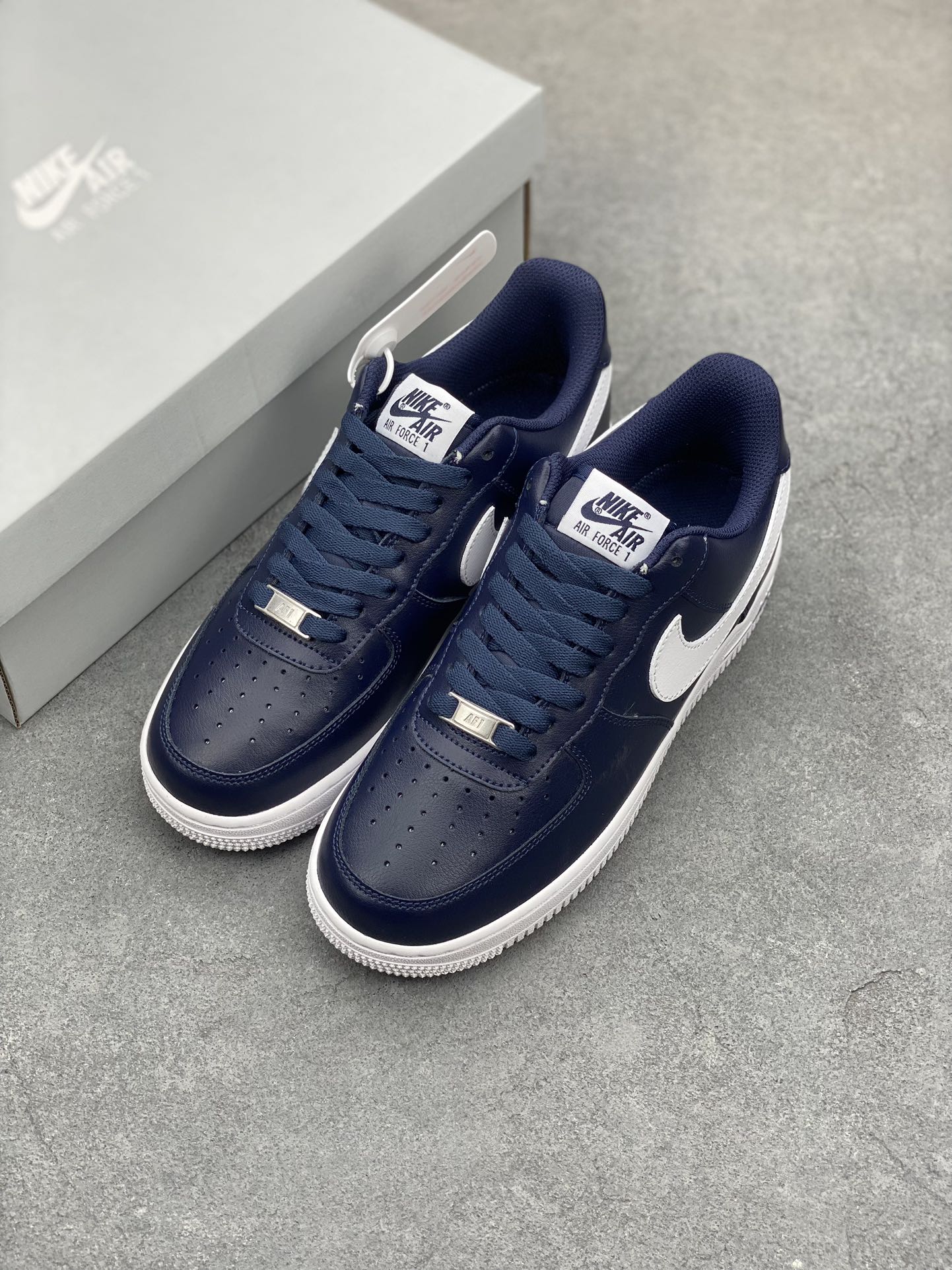 Nike Air Force 1 Low: Versatile Comfort, Classic Style - CJ0952-400 9 i1684181655 4846 7