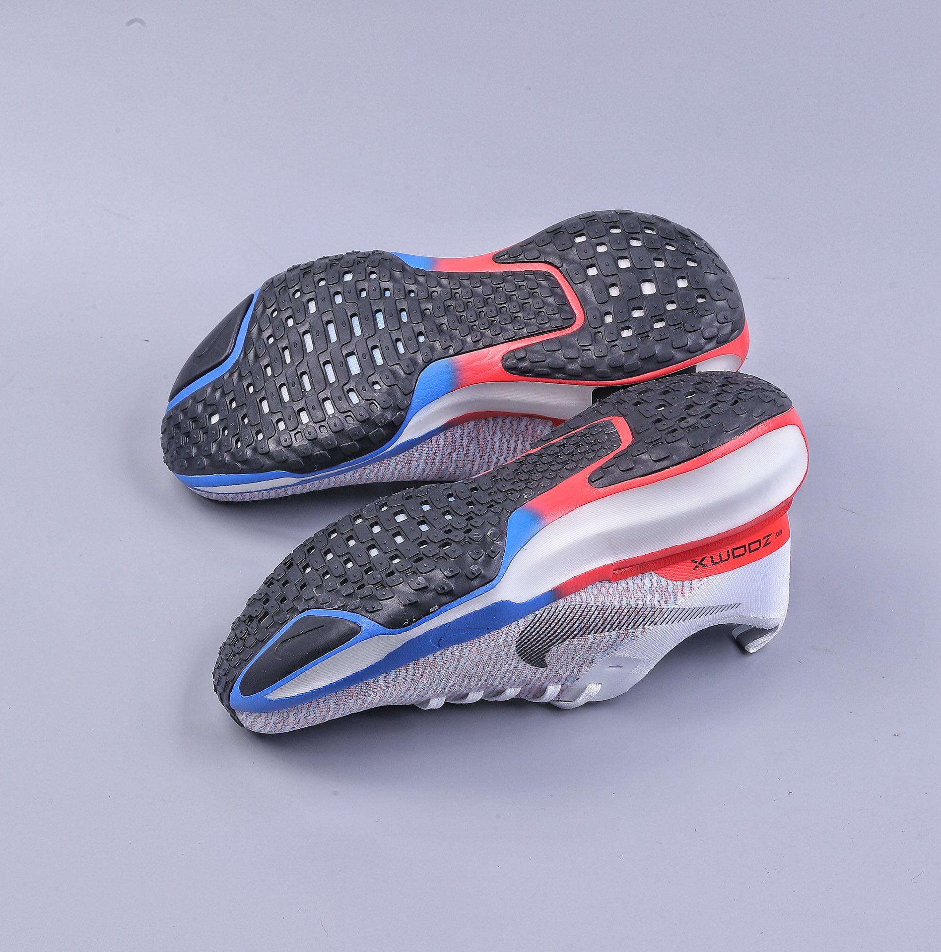 190 NIKE Zoom X Invincible Run Fk 3 马拉松机能风格运动鞋 DR2615-022