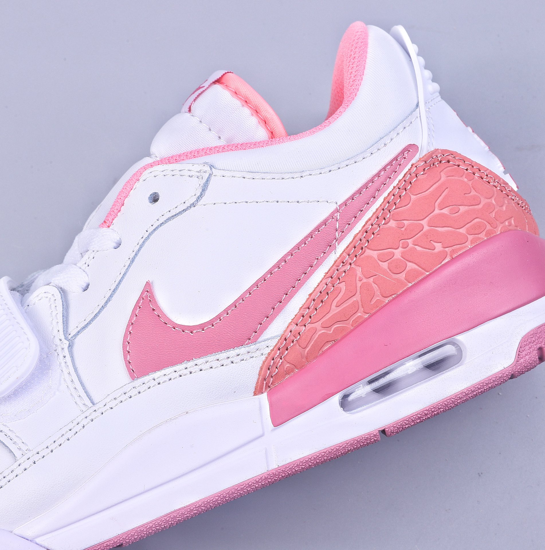200 Air Jordan Legacy 三合一312 ”粉白” FN3407-161