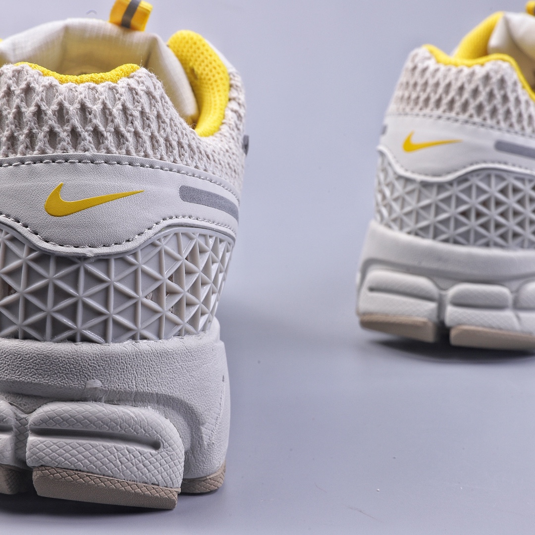 180 5A Nike Zoom Vomero 5 SP 佛莫罗5代系列经典复古休闲运动慢跑鞋 FJ7694-020