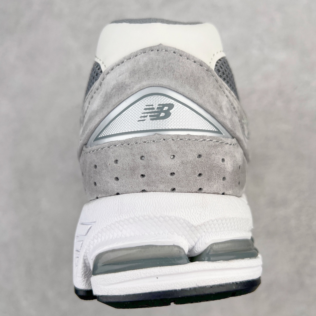 图片[8]-💰240 ＃M纯原 新百伦NB New Balance M2002RST 灰色 全套原楦原纸板原厂数据开发 原厂网纱 原装进口翻毛皮料正确绒感卡色 正确中底拉帮中底网布细节 一比一手工擦旧效果 冲裁组合 匠心打造 耗时两个月开发完成 工艺极其复杂难度可想而知 新开独立私模大底 全网唯一正确做旧组合大底 高端零售专供产物 尺码：36 37 37.5 38 38.5 39.5 40 40.5 41.5 42 42.5 43 44 44.5 45 45.5 46.5 47 编码：by3936010-运动鞋