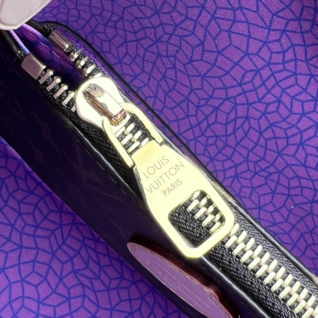 🌼 m46467尺寸:26×26×17.5cmLV海外渠道资源特供❗️LV✖️YK NEONOE 中号手