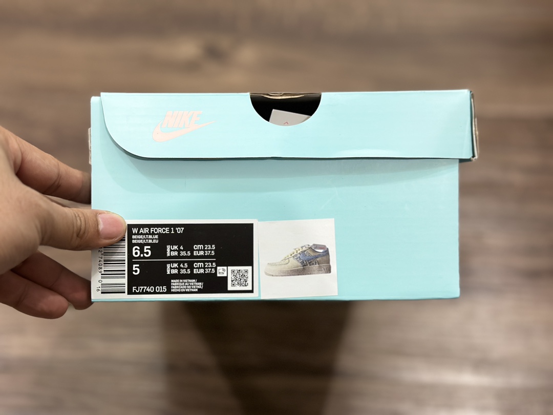240 Nike Air Force 1 LOW 空军一号低帮运动鞋 FJ7740-015