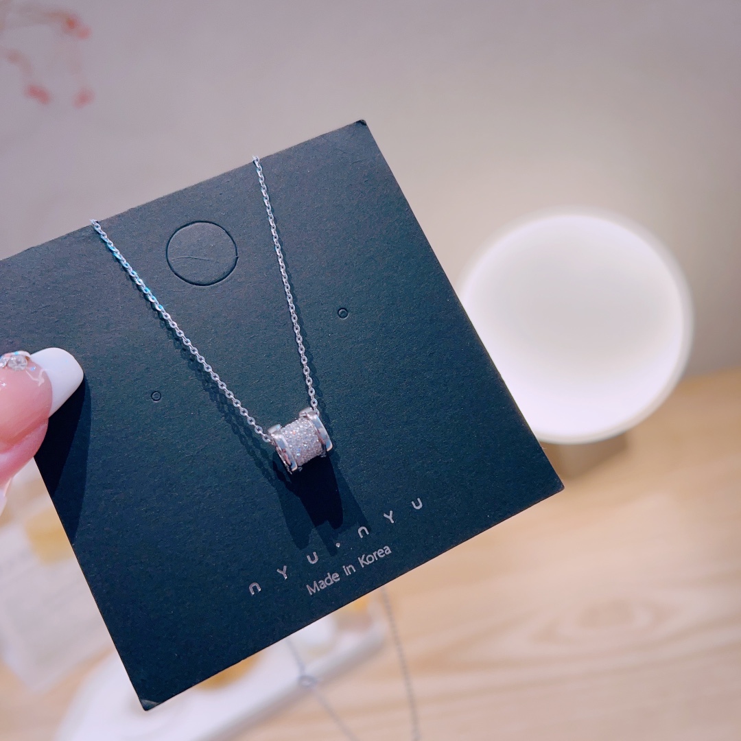 ユニーク高品質シルバーネックレスシルバー 親友へのプレゼント