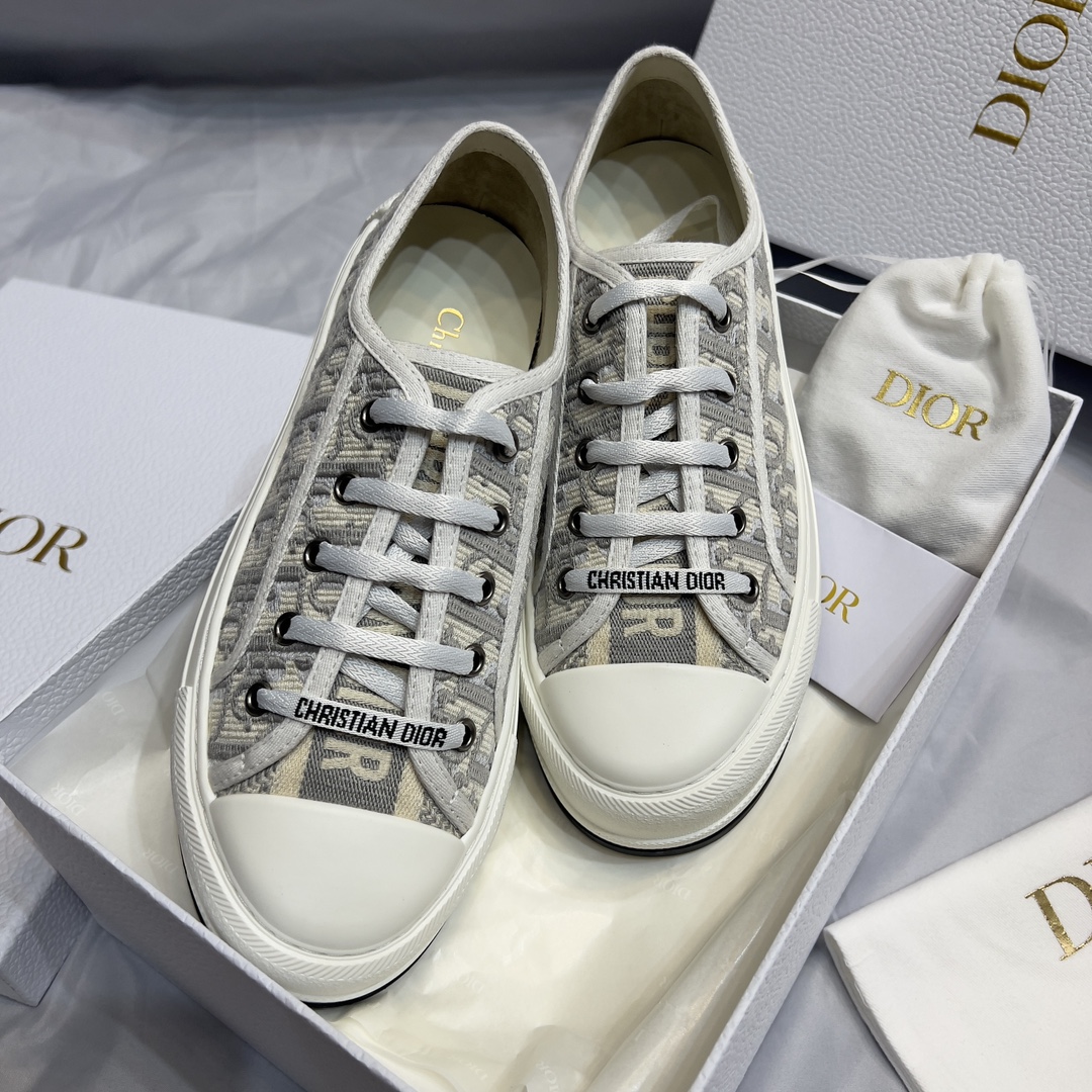 디올 신발 94845 Dior Shoes