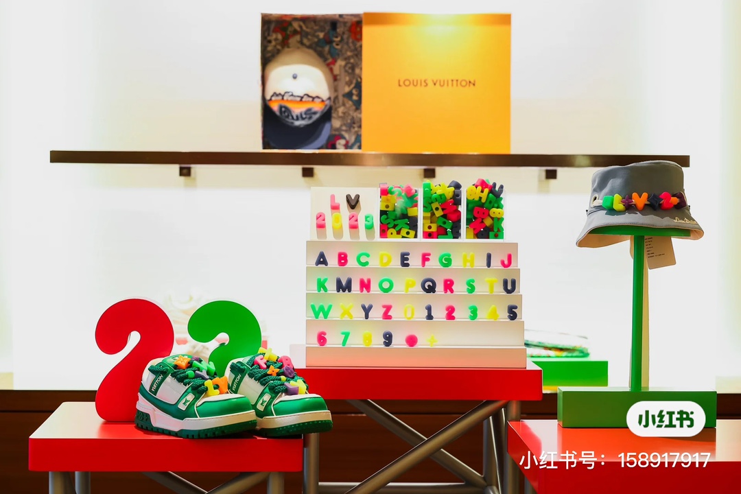 路易威登 Louis Vuitton 高定典藏名品高定成衣时装外套连衣裙衬衫T恤 #D65B74FF 8
