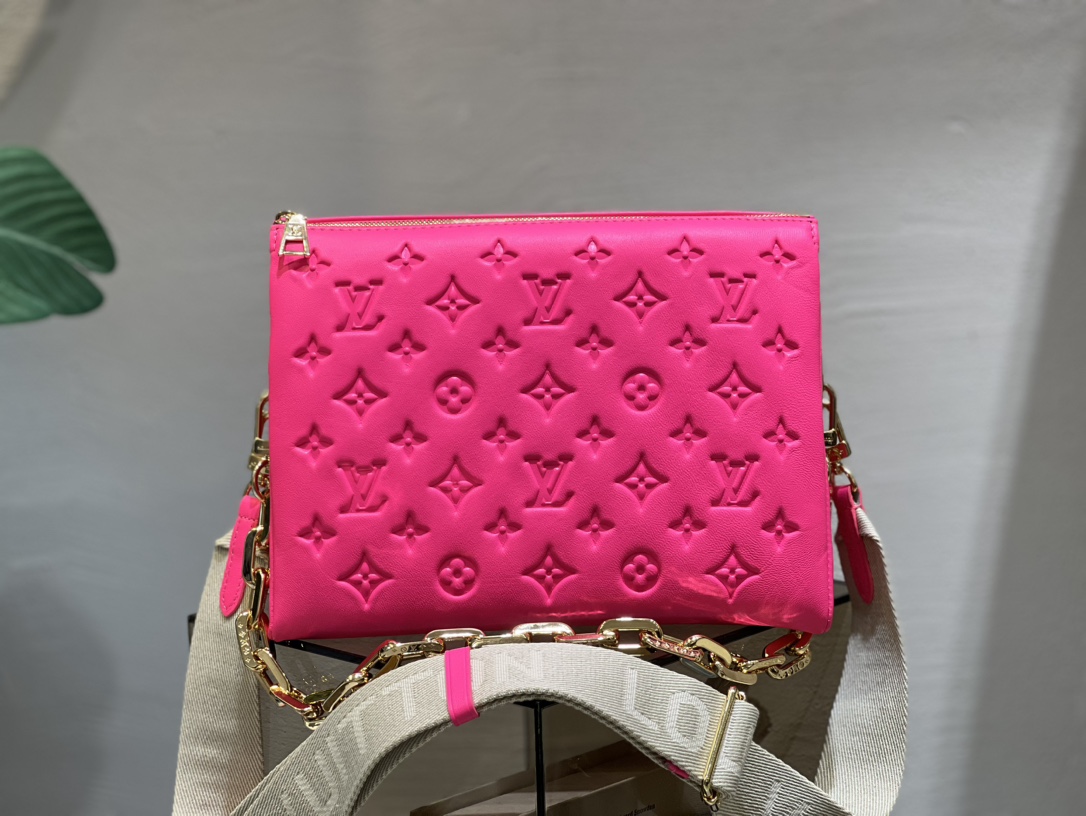 Louis Vuitton LV Coussin Handbags Crossbody & Shoulder Bags Blue Grey Khaki Light Purple Red Silver White Yellow Fabric Sheepskin Chains M21773