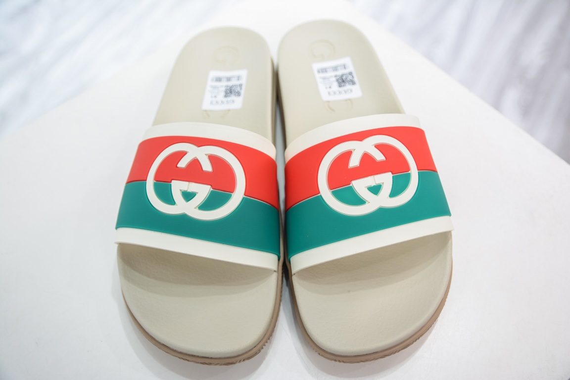 EG's Gucci flip flops are produced by Guangdong OEM factory