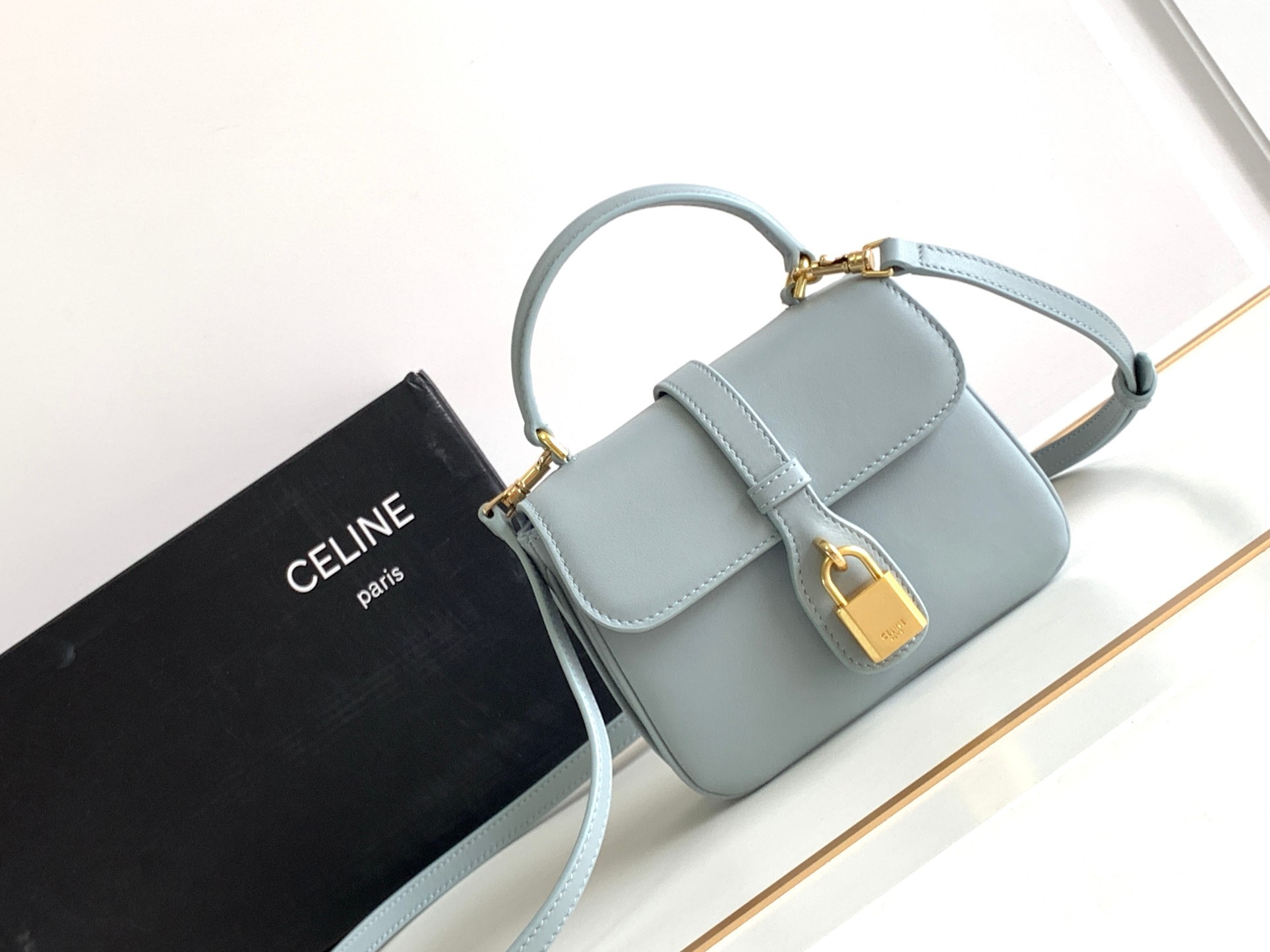 CELIN-E23夏季新品TABOU迷你光滑牛皮革手袋C23夏季你必须要拥有的手袋tabou家族新成员来