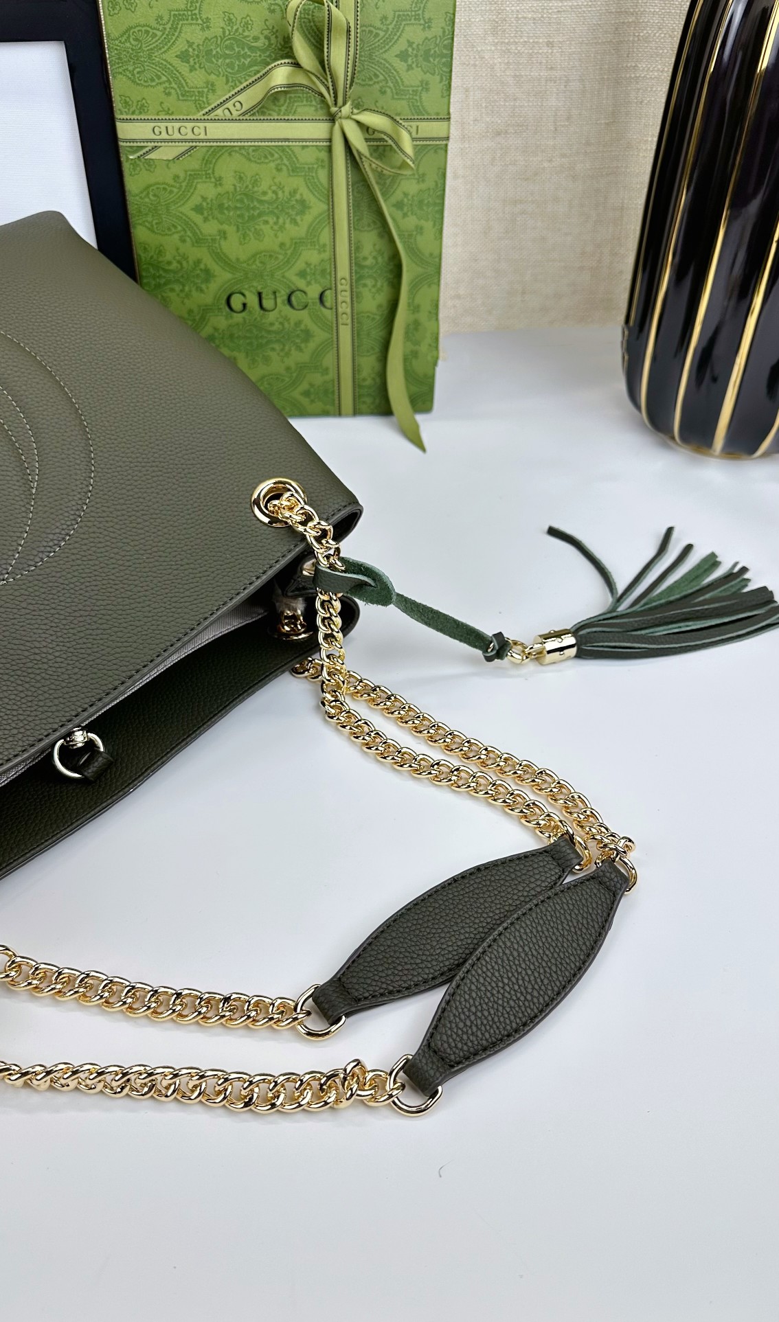 ブランド名 クラシックダブルGロゴバッグ 橄榄緑色