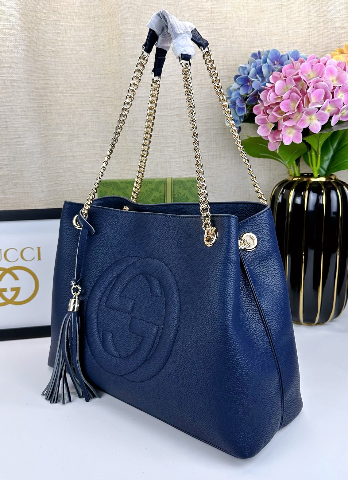 ブランド名 双G互扣浮雕バッグ スタイリッシュなダブルチェーンデザイン