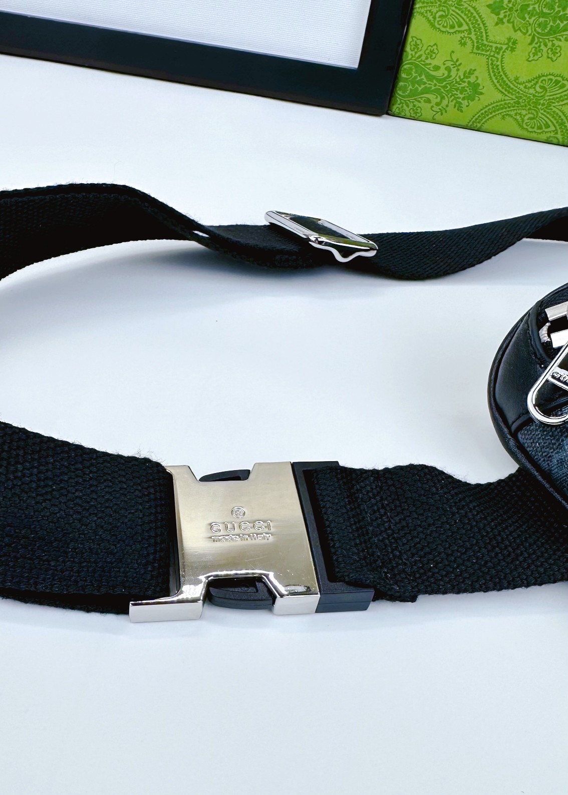 Gucci meo vintage 迷你手袋 - クラシックとモダンの融合