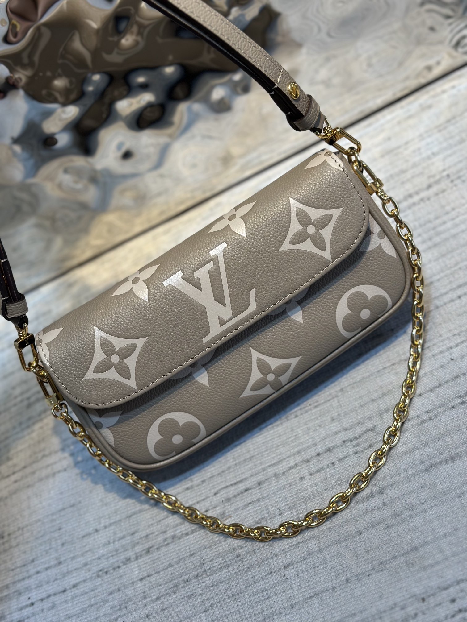 NO:176732,M82211 Gray More details appreciation,19860909M82211灰 更多细节鉴赏,,Bag