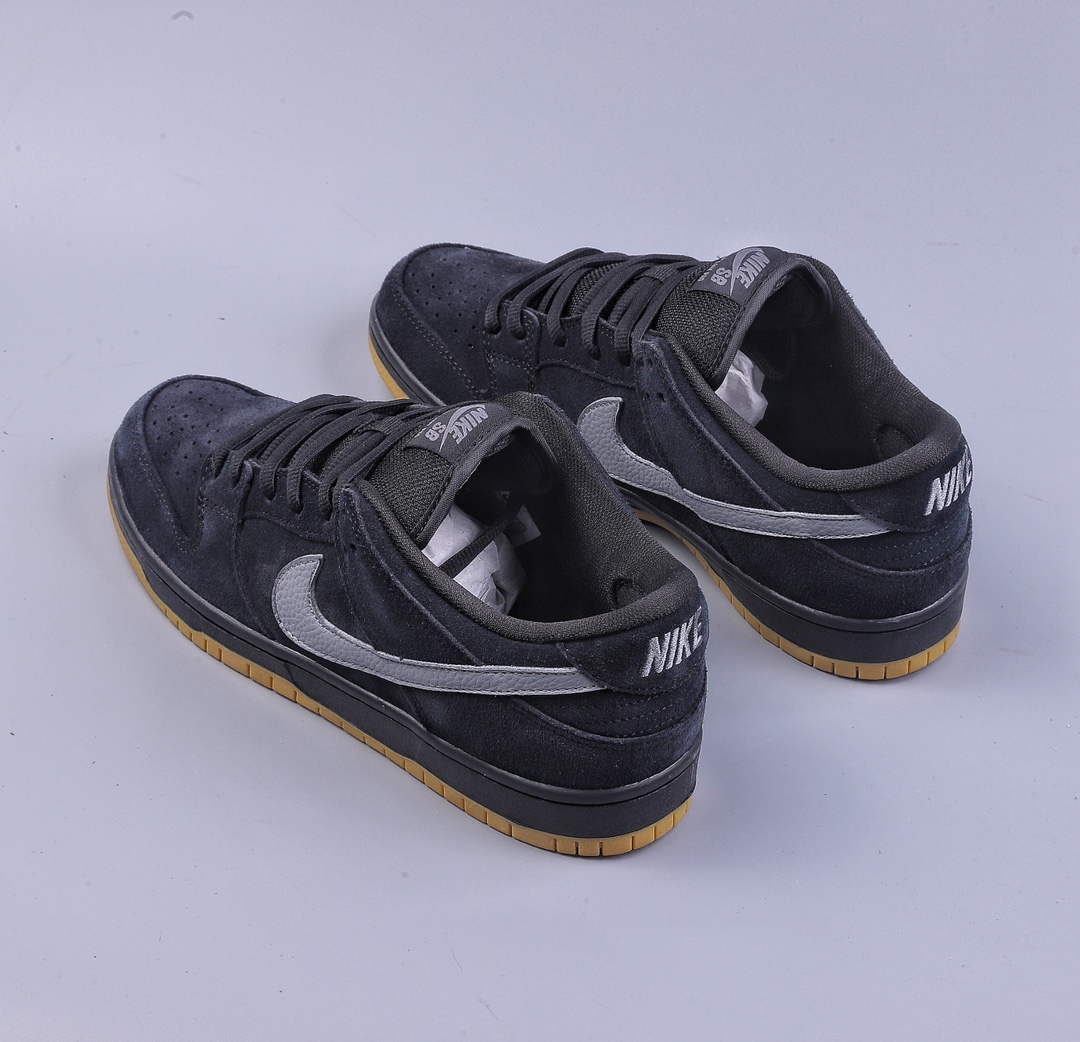 SB Dunk Low Raw Rubber Black Gray SB Dunk Series Low-top Casual Sports Skateboard Shoes BQ6817-010