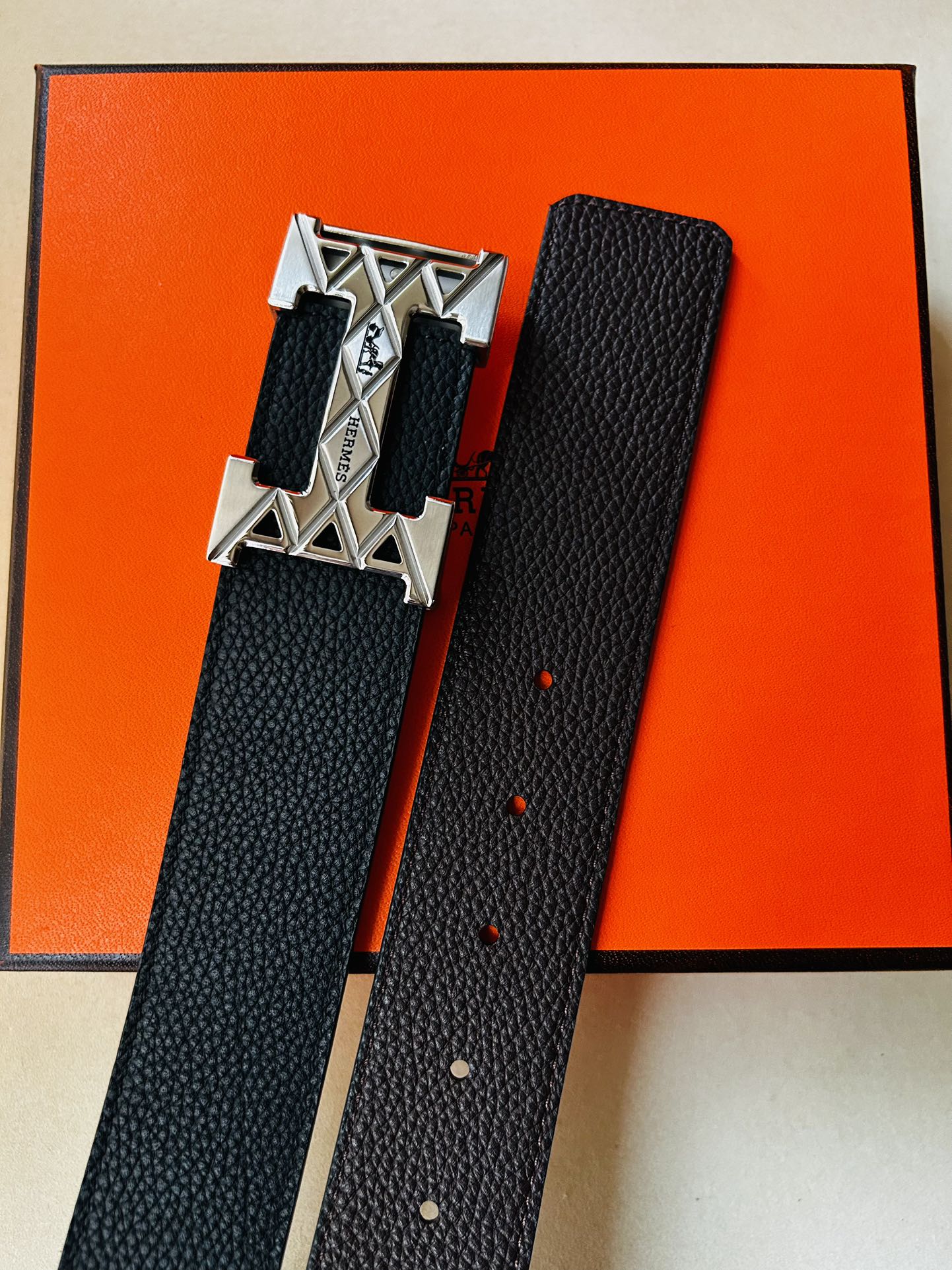 品牌:爱马仕尺寸:带宽40mm正品尺