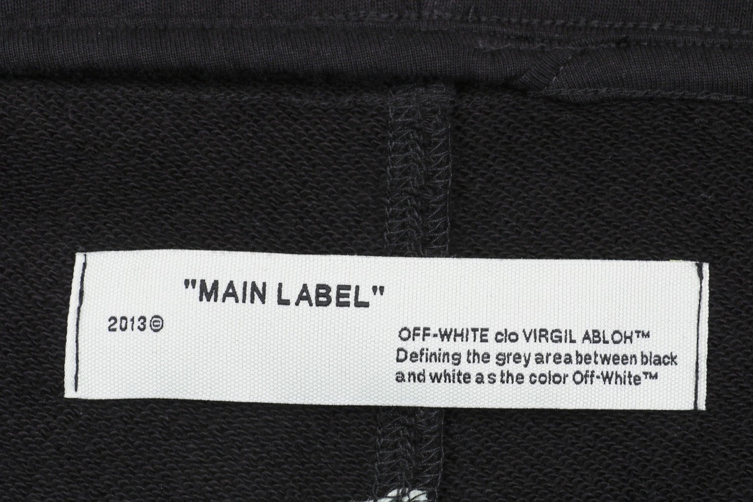 OFF WHITE CO VIRGIL 21ss 黄胶箭头印花短裤