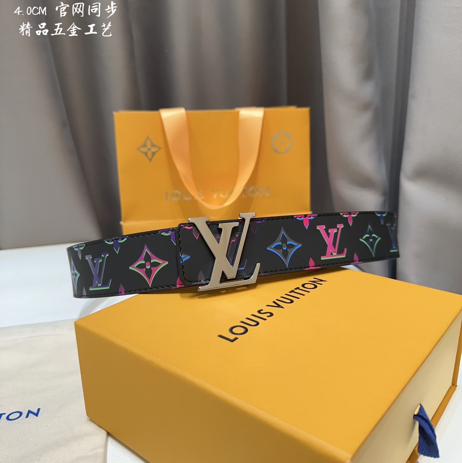 NO:138569,Official website synchronization LV Louis Men's Width 4.0 CM Simple and generous Boutique hardware Double-sided imported leather The wearing effect is very good. The best recommendation for gifts for self-use, belt, louis vuitton, louis vuitton19860909官网同步 LV路易男士 宽度4.0 CM 简单大方 精品五金 双面进口皮 佩戴效果非常不错 送礼自用最佳推荐,皮带,louis vuitton,louis vuitton,Belt