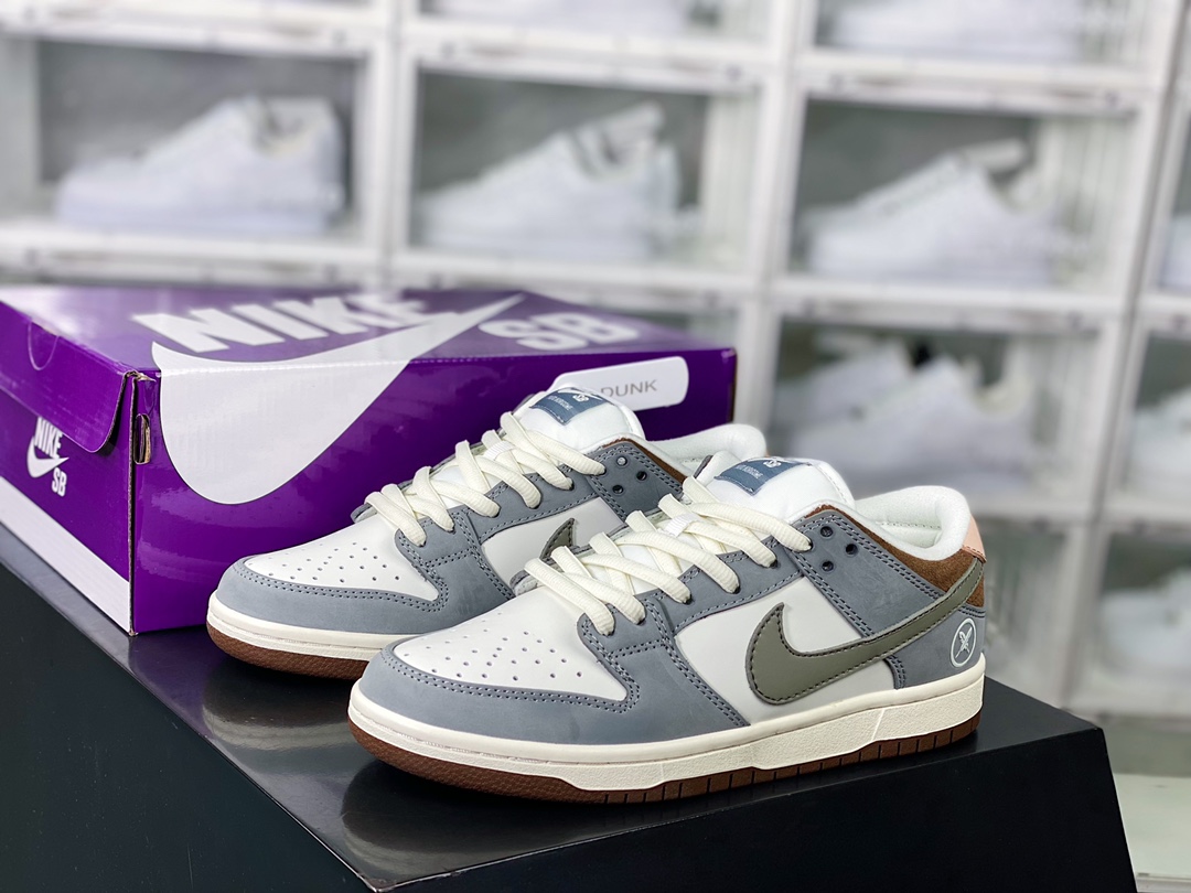 240 Horigome x 【Nike】 SB Dunk Low”Soft Mid-Grey”扣篮系列低帮板鞋“联名灰白羽毛”FQ1180-001