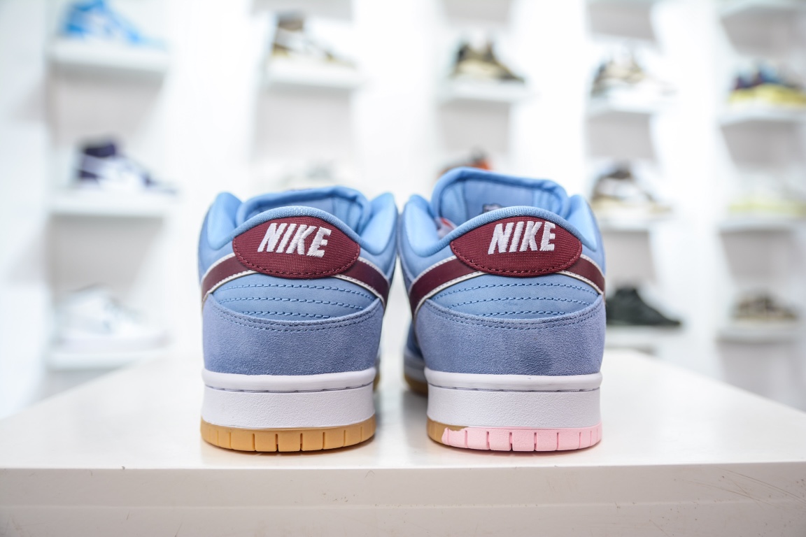 T AY version shipped Nike SB Dunk Low Philadelphia DQ4040-400