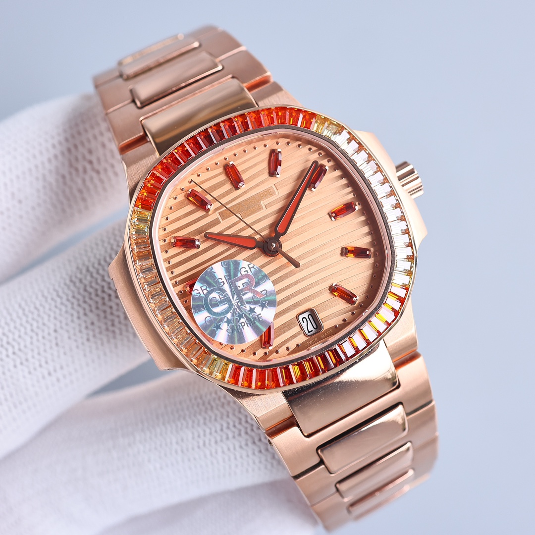NO:822237,Produced by GR 2100 GR Factory Patek Philippe Nautilus women's watch launches new jewelry style P PP gives away a travel convenient customized watch box worth 288  The octagonal bezel is set with a double row of 68 long spessartite garnets, showing a double gradient effect from cognac color (at 12 o'clock and 6 o'clock) to champagne color (at 9 and 3 o'clock). The dial is inlaid with spire-shaped cognac-colored spessartite garnet hour markers. Between the flow of light and shadow, this rare masterpiece shows a modern charm.  The dial is decorated with the unique ripple pattern of Nautilus women's watches to ensure clarity and legibility, reflecting Patek Philippe's pursuit of readability, even for jewelry watches. Watch Customized 9015 to 324SC self-winding mechanical movement Movement window-type date display. Center large second hand. Dial Rose gold-plated dial, 'ripple' pattern, pointed cognac-colored spessartine garnet hour markers. Case  Rose gold. Sapphire crystal transparent cover. Waterproof coefficient 60 meters. Diameter (10 o'clock to 4 o'clock): 35.2 mm. Simultaneously authentic watch strap. Rose gold new buckle style. Best luxury gift for gifting. Please look for GR exclusive quality, patek philippe19860909GR 出品 2100 GR Factory 百达翡丽 Nautilus女式腕表推出全新珠宝款式P PP赠送价值288旅行便捷定制手表表盒 八角形表圈镶饰双排68颗长形锰铝榴石,呈现自干邑色(12时和6时位置)至香槟色(9时和3时位置)的双重渐变效果.表盘镶嵌尖顶形干邑色锰铝榴石时标.光影流转之间,这款珍稀杰作尽展现代韵致. 表盘饰以Nautilus女式腕表特有的波纹图案,确保清晰易辨,体现百达翡丽对可读性的追求,即便是珠宝腕表也不例外. 腕表 定制9015改324SC自动上弦机械机芯 机芯视窗式日期显示.中心大秒针. 表盘 镀玫瑰金表盘,“波纹”图案,尖顶形干邑色锰铝榴石时标. 表壳 玫瑰金.蓝宝石水晶透盖.防水系数60米.直径(10时至4时位置):35.2毫米.同步正品 表带 玫瑰金新扣款式送礼最佳奢华推荐请认准GR独家品质,,patek philippe,Watch