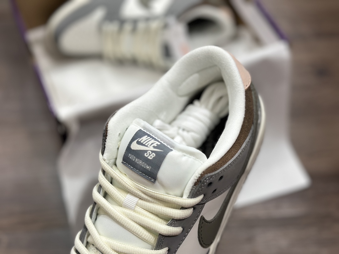 240 NIKE SB Dunk Low 低帮休闲运动鞋  FQ1180-001