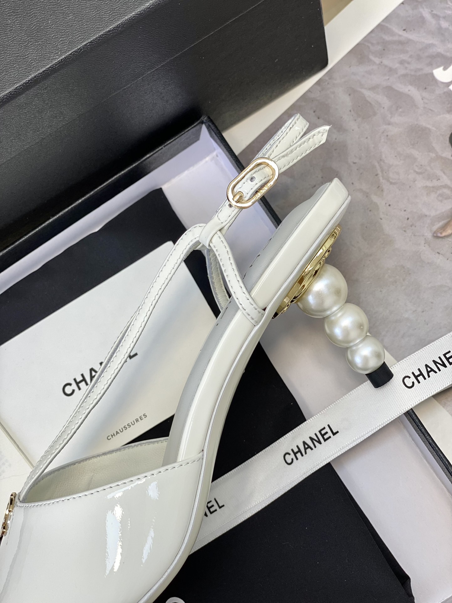 Chanel小香23新品性感珍珠高跟