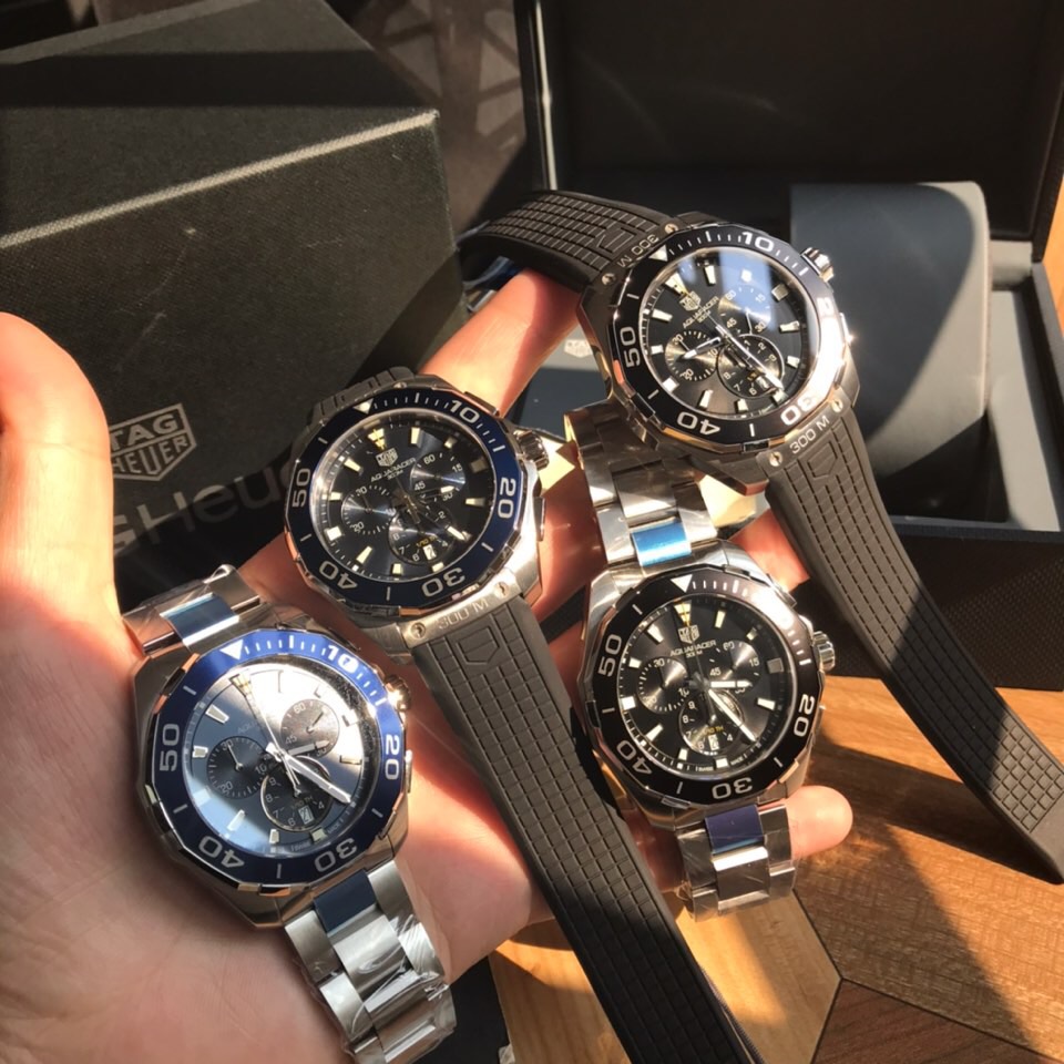 NO:728101,Batch, new packaging plus 60. Hot model, new hard goods, Original Tagheuer, TAG Heuer Aquaracer series quartz chronograph, counter 10,000+. ~43mm diameter, sapphire mirror, super luminous hands, original movement, support for disassembly and inspection, tough guy style, ultra-difficult stainless steel brushed strap craftsmanship that cannot be imitated, one watch and one code with tag, counter synchronization!  Brand new complete set of [color][color][color],,tag heue19860909批,新包装加60.爆款,新到硬货,Original Tagheuer,泰格豪雅竞潜系列石英计时表,专柜1万+. ~43mm表径,蓝宝石镜面,超强夜光指针,原装机芯,支持拆机验货,硬汉风格,超高难度精钢拉丝表带工艺无法仿制,一表一码配吊牌,专柜同步！全新全套出[色][色][色],,tag heue,Watch