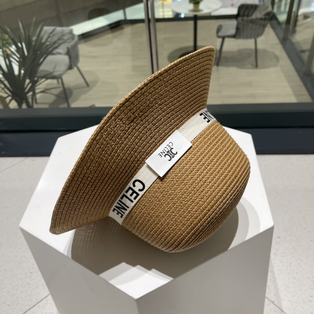  Celine赛琳新款草帽，遮掩小礼帽，黑 白 卡其三色 头围57cm