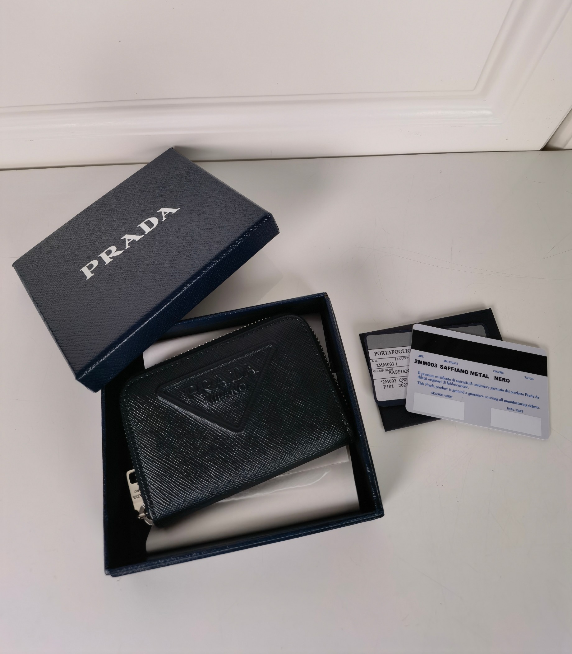 Shop Cheap High Quality 1:1 Replica
 Prada Wallet Card pack Supplier in China
 Unisex Summer Collection