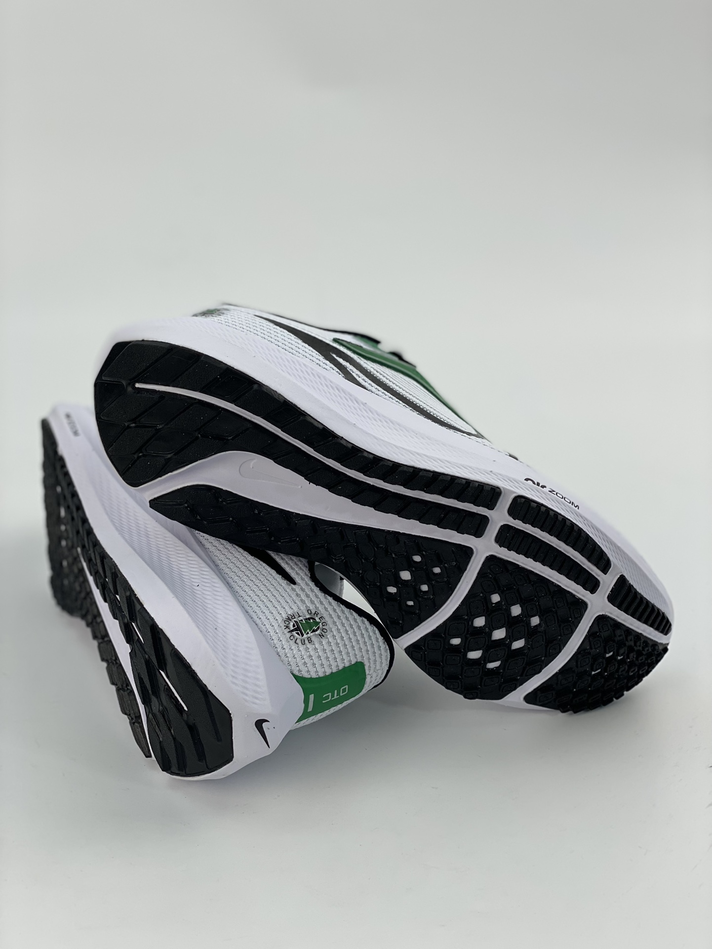 180 Air Zoom Pegasus 40飞马系列 FJ2845-100