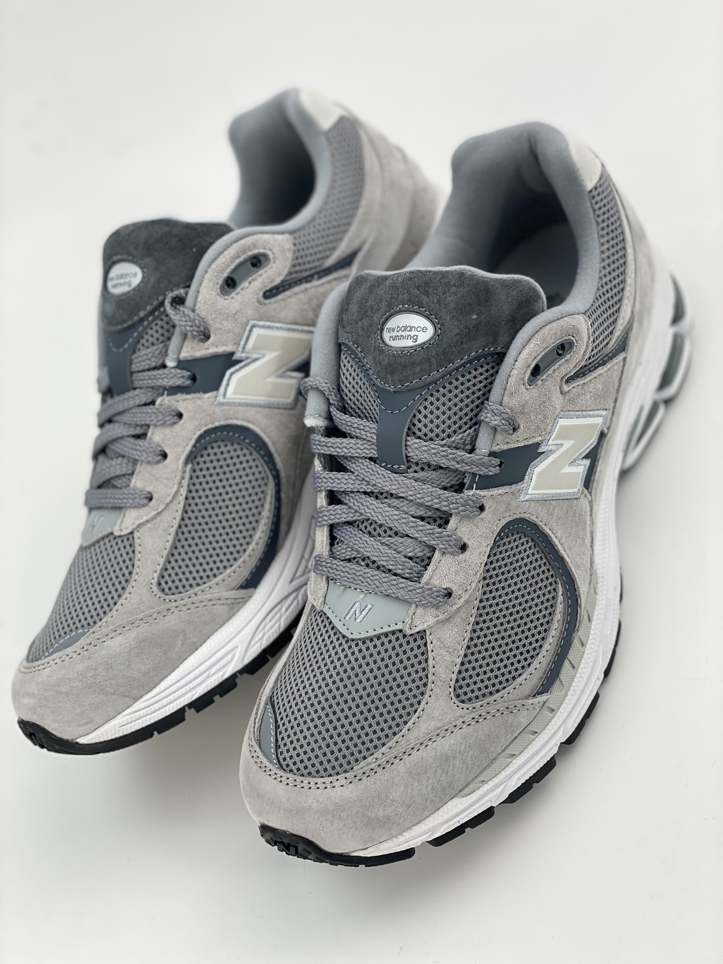 New Balance Refined Future Classic Gray 2002 Series Retro Casual Running Shoes M2002RST