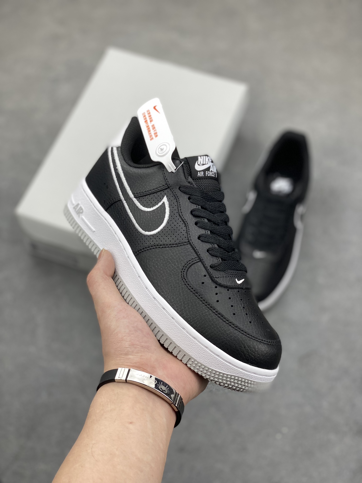 Nike Women's Air Force 1 '07 Black/White Leather Low-Top Casual Sneakers 2 i1684347309 3746 0