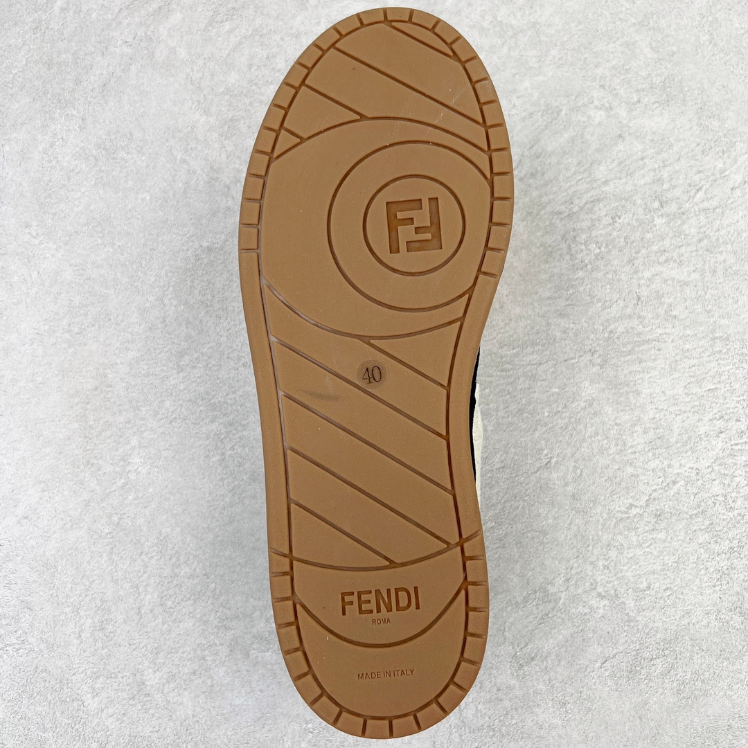 图片[9]-＃S版纯原 FENDI 芬迪 Match sneaters低帮运动鞋 独家定制 全身20几个细节点全部做到一致还原 吊打市面所有版本 独家原装套装配件官方同源 渠道原装订单 全套专柜包装物及配件#鞋底嵌入核心防伪芯片感应装置 FENDI芬迪match最新爆款情侣款运动鞋板鞋原版购入 高工艺无缝细空胶技术 贴楦误差0.05mm,鞋底采用固特异内外锁死工艺 最大限度弯折永不开胶 原鞋一致效果环保无味 鞋面采用麂皮和皮革拼接组合 logo内里采用毛巾绒里 上脚超级柔软 轻便 舒适搭配卫衣 尺码：35 36 37 38 39 40 41 42 43 44 45-选品中心