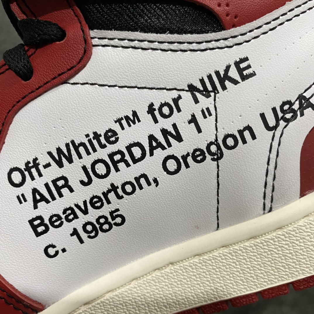 图片[7]-【LJR版本】OFF-WHITE x Air Jordan AJ1 OW联名芝加哥白红 AA3834-101n原盒原配 鞋面网纱、后跟港宝等材料 均采购来自原厂 针车孔深度 标语字体大小间距 侧边外露海绵 极致还原乱真 所有模具原鞋拆解开发 打造市售最强版本 Size：40.5 41 42 42.5 43 44 44.5 45 46 47.5-莆田鞋批发中心