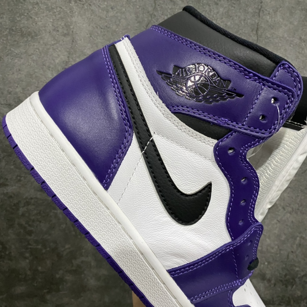 图片[7]-【纯原外贸版本】Air Jordan 1 High OG “Court Purple”白紫元年 货号：555088-500nn 外贸大厂出品 顶级纯原品质 上手即享受质感 工艺方面大到整体鞋型 漏斗收腰 底线拉帮 LOGO立体程度 小到针眼排布 载片对称 冲孔效果 鞋标规范 鞋垫背胶等等 无一不 是口碑收割 每双都是一个回头客！注意鞋带为正确渐变紫色，仅此一家💪🏻 Size：40 40.5 41 42 42.5 43 44 44.5 45 46 47.5-莆田鞋批发中心