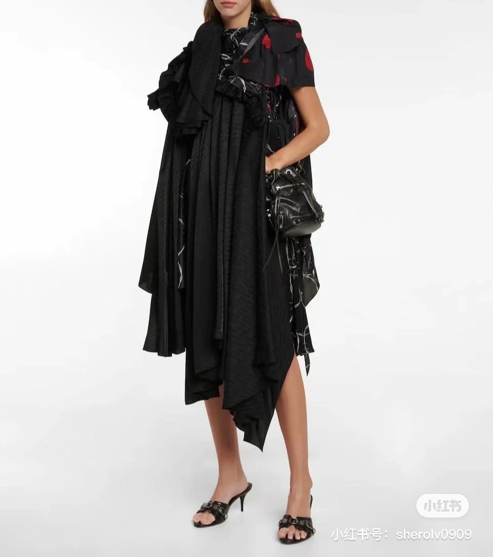 NO:486154,Model pictures 1, high heels slippers, high heels, slippers19860909模特图1,高跟鞋拖鞋,high heels,slippers,Women's Shoes