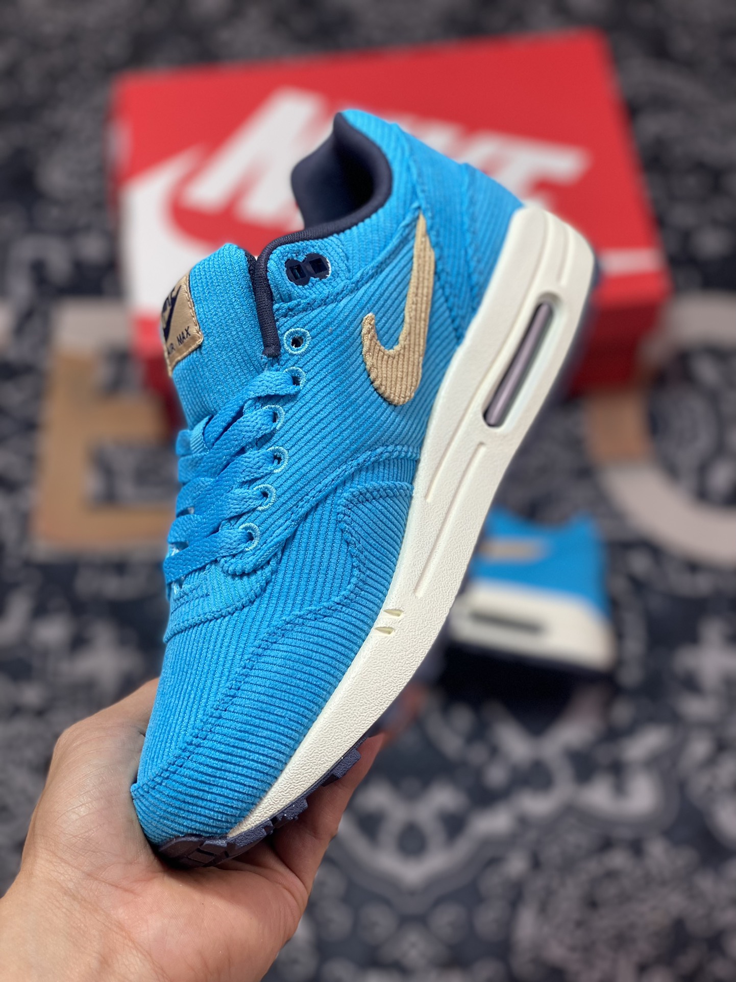 Nike Air Max 1 PRM Corduroy Blue and White FB8915-400