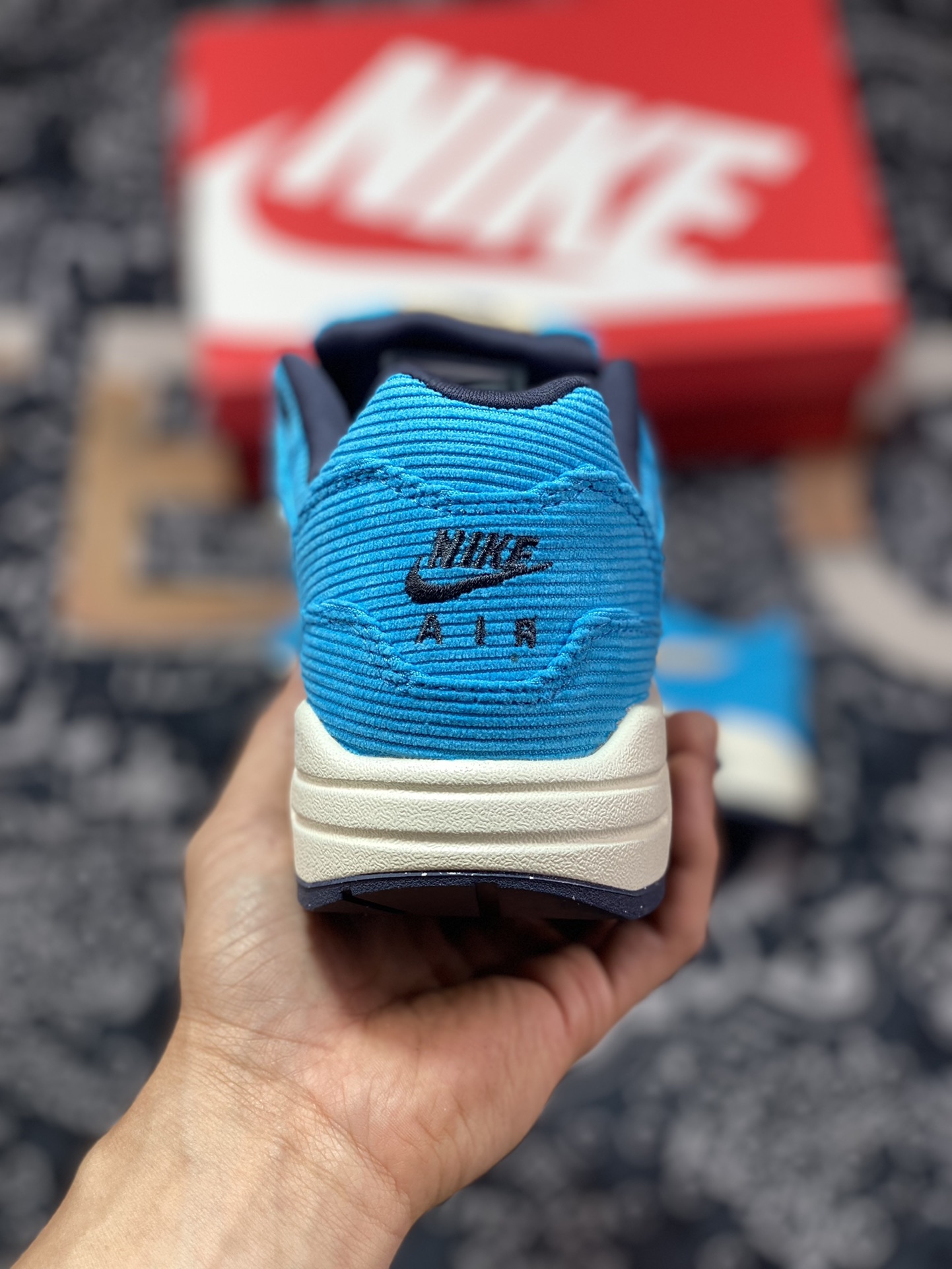 Nike Air Max 1 PRM Corduroy Blue and White FB8915-400