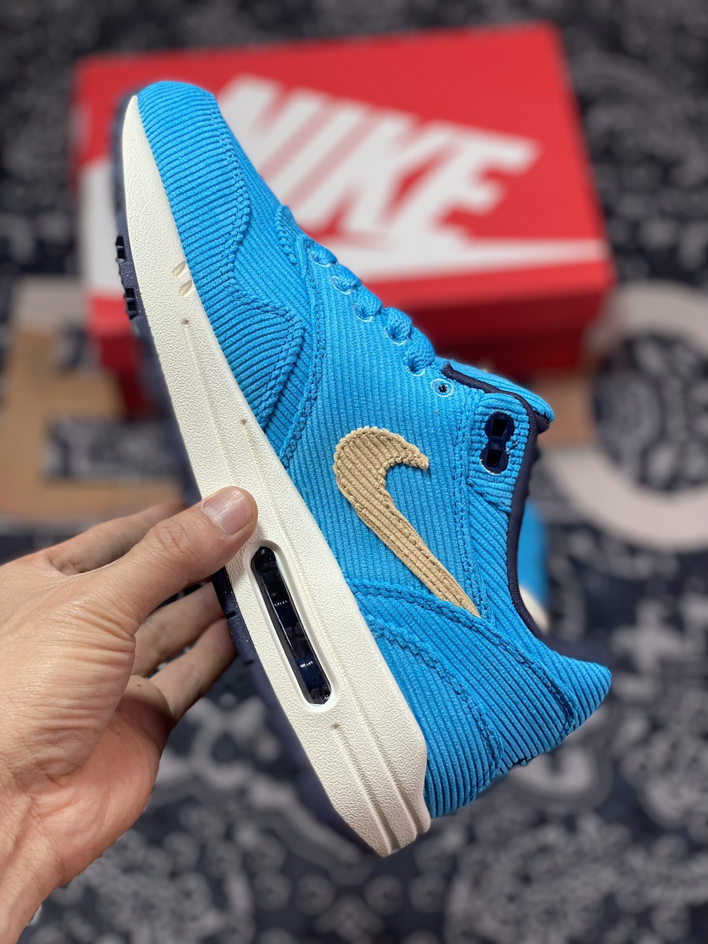 Nike Air Max 1 PRM Corduroy Blue and White FB8915-400