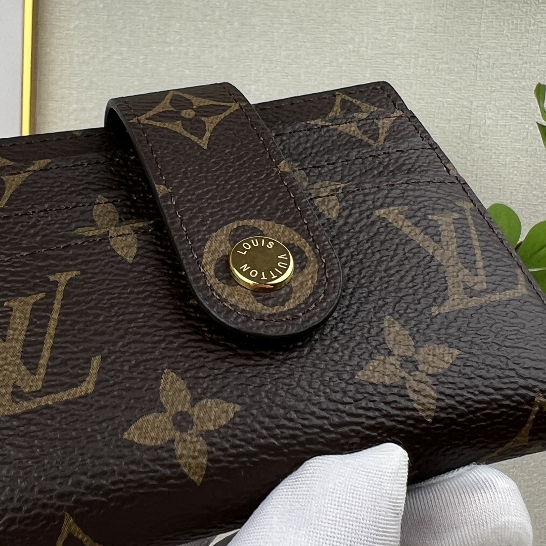 louis vuitton】顶级原单 独家背景M61731 黑色 尺寸: 12.0 x 10.0 cm 多功能卡包 4