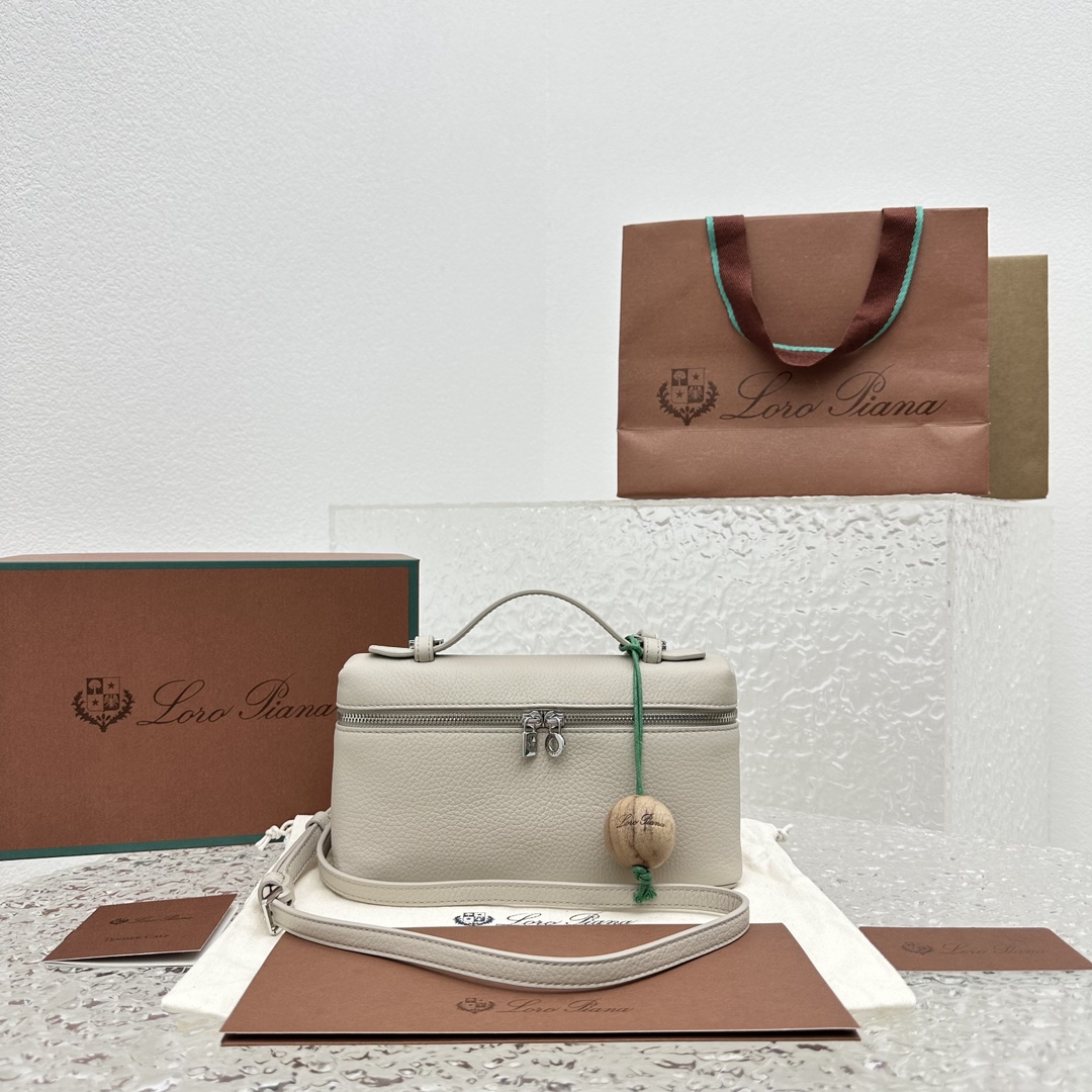 로로피아나 128920 가방 Loro Piana Bag