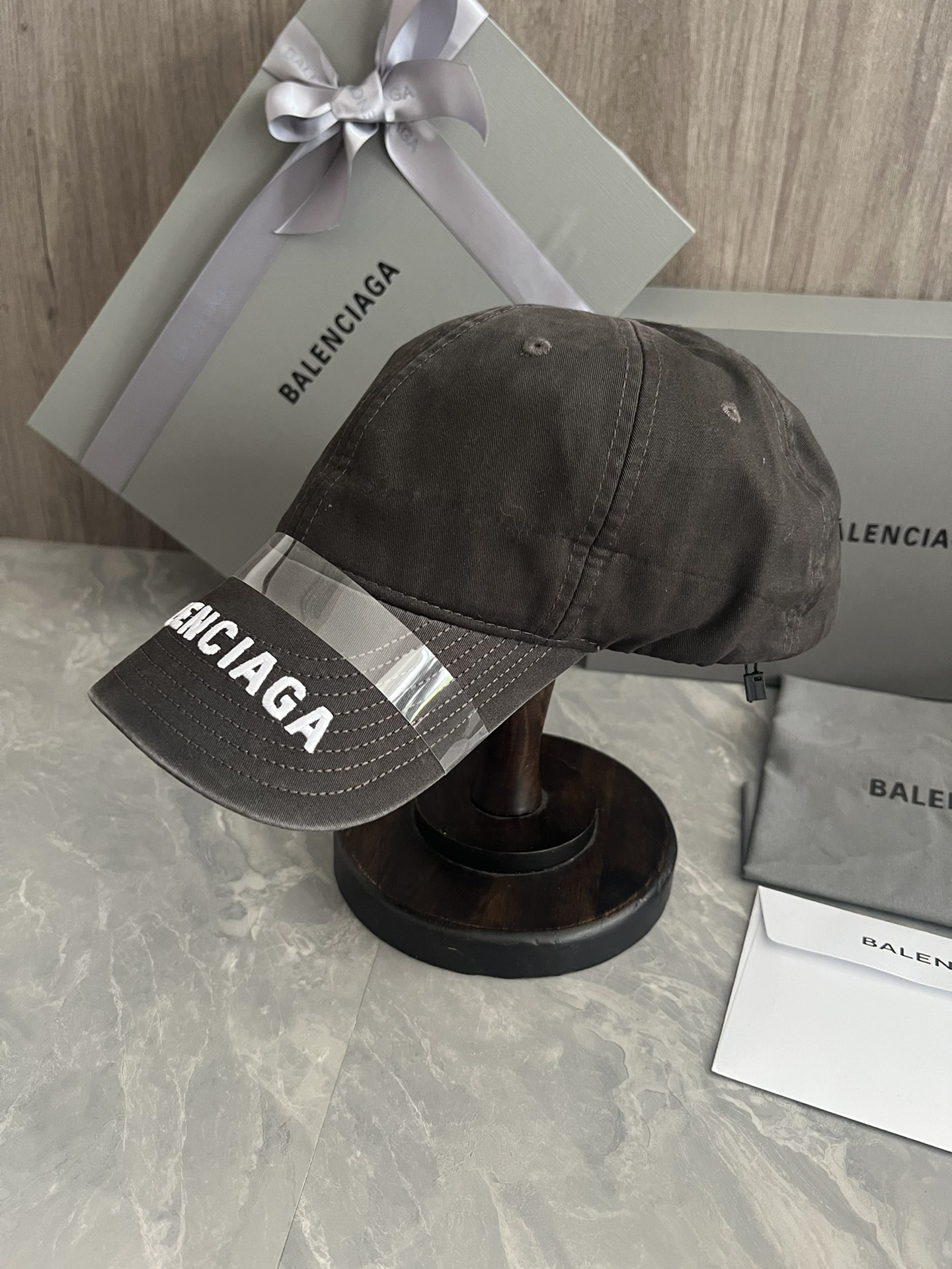 [Balenciaga Hats]Purchasing version of Balenciaga baseball cap brim Balenciaga