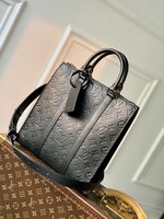 Louis Vuitton LV Sac Plat Bags Handbags for sale cheap now
 Black Blue Taurillon M59960