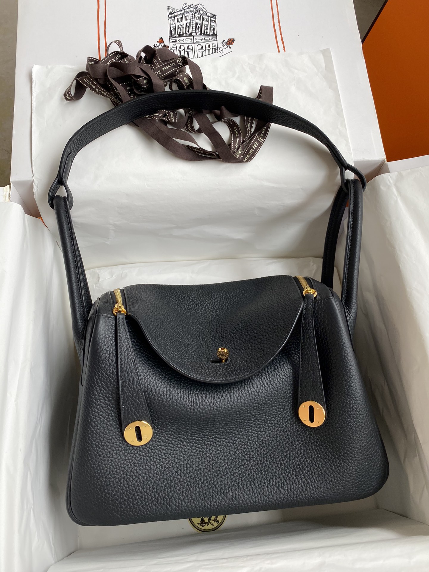 NO:763837,Lindy Lindy 30cm, original imported TC leather [black] gold buckle, counter synchronization, fully handmade beeswax thread sewing, pure steel hardware, high-end customization, semi-hand ready stock, ready stock, Hermes, hermes, Hermes,19860909Lindy 琳迪 30cm 原厂进口TC皮【黑色】金扣 专柜同步 全手工蜜蜡线缝制 纯钢五金 高端定制 半手现货 现货 现货,爱马仕,hermes,Hermes,,Bag