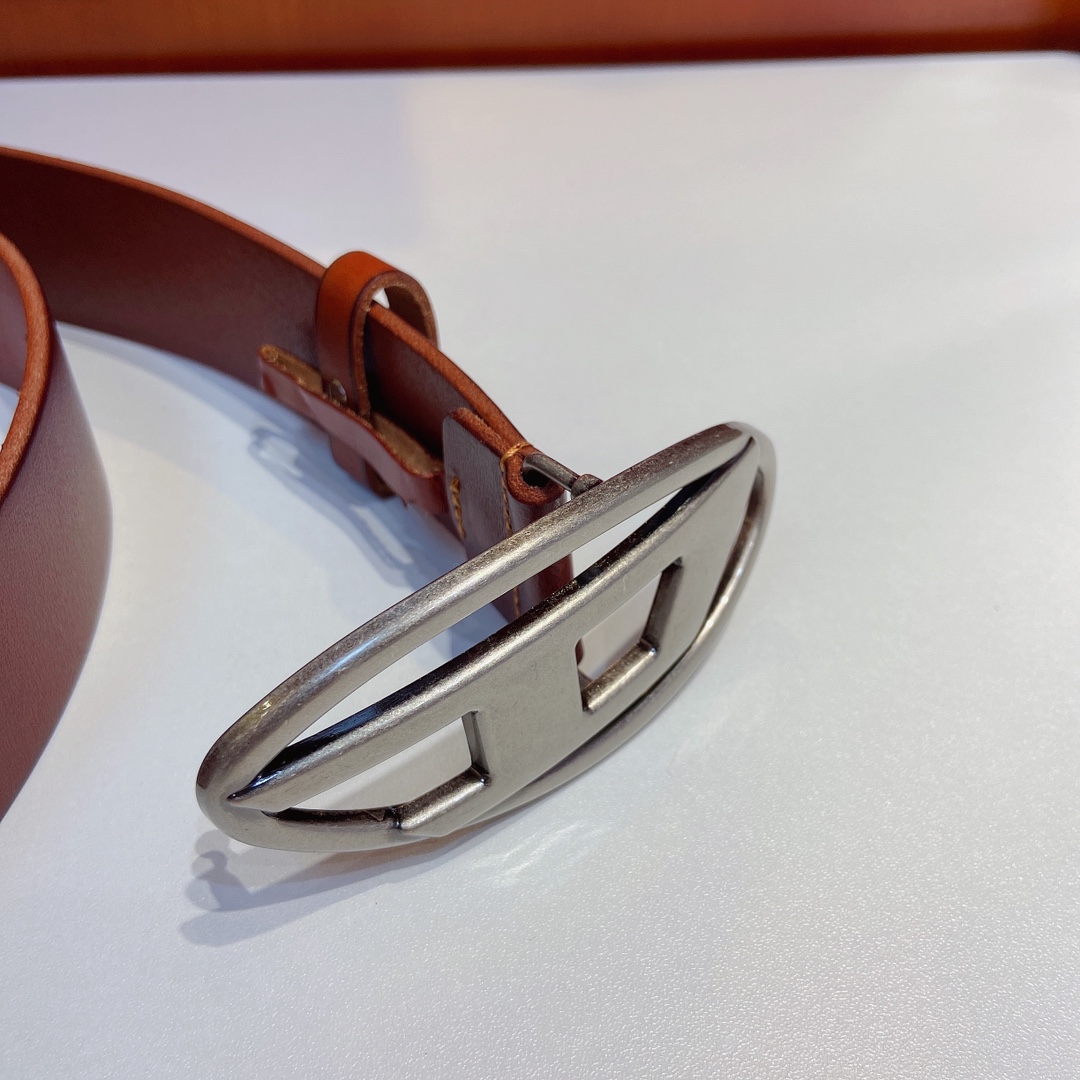 DIESEL23春夏新品OVAL-D