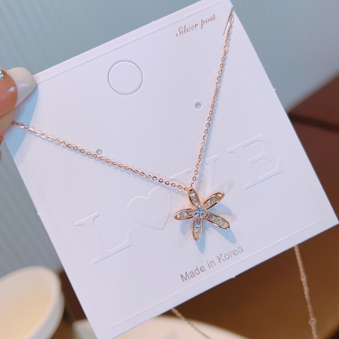 ミニマルファインシルバーネックレスゴールド 母の誕生日