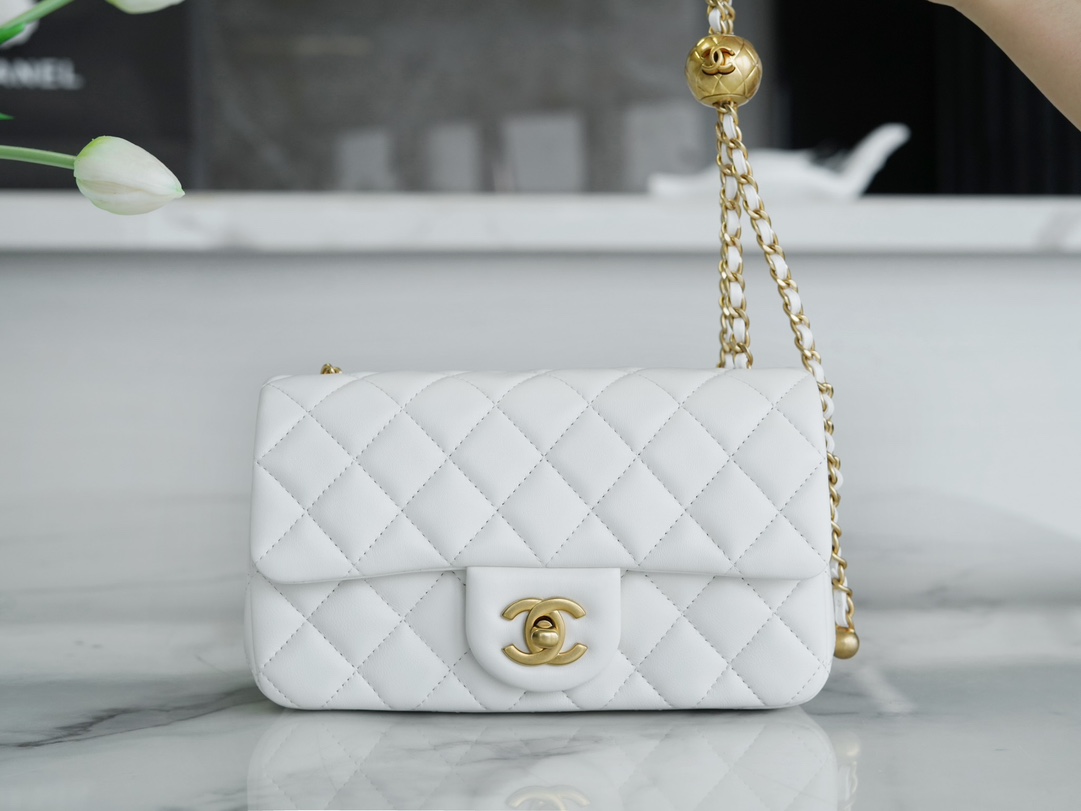 Are you looking for
 Chanel Crossbody & Shoulder Bags White All Copper Lambskin Sheepskin Vintage