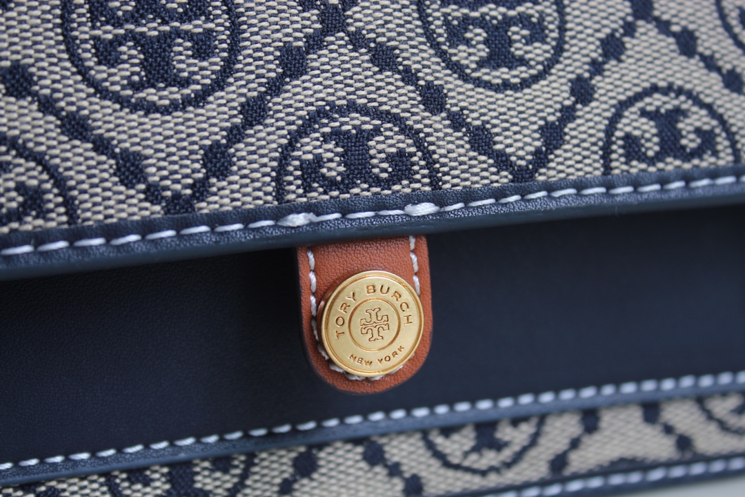 Tory Burch ～Tory Burch23年新款老花单肩信封包 风琴款式 实用百搭 提花面料 精选提花布料